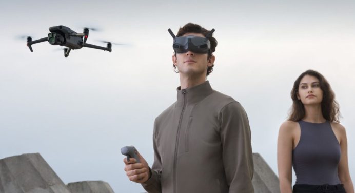 Новинка DJI Mavic 3 Pro с тремя камерами – больше возможностей, больше невероятных снимков