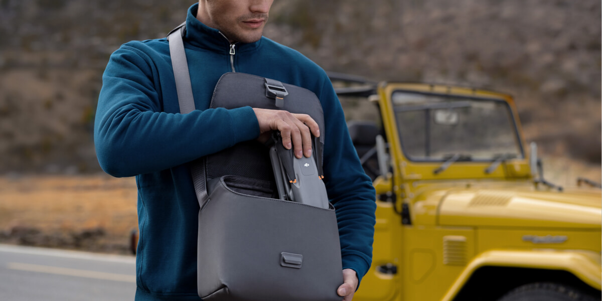 038ba761d4192fd912aa4ce113190d82 Air 3 is slightly larger and heavier